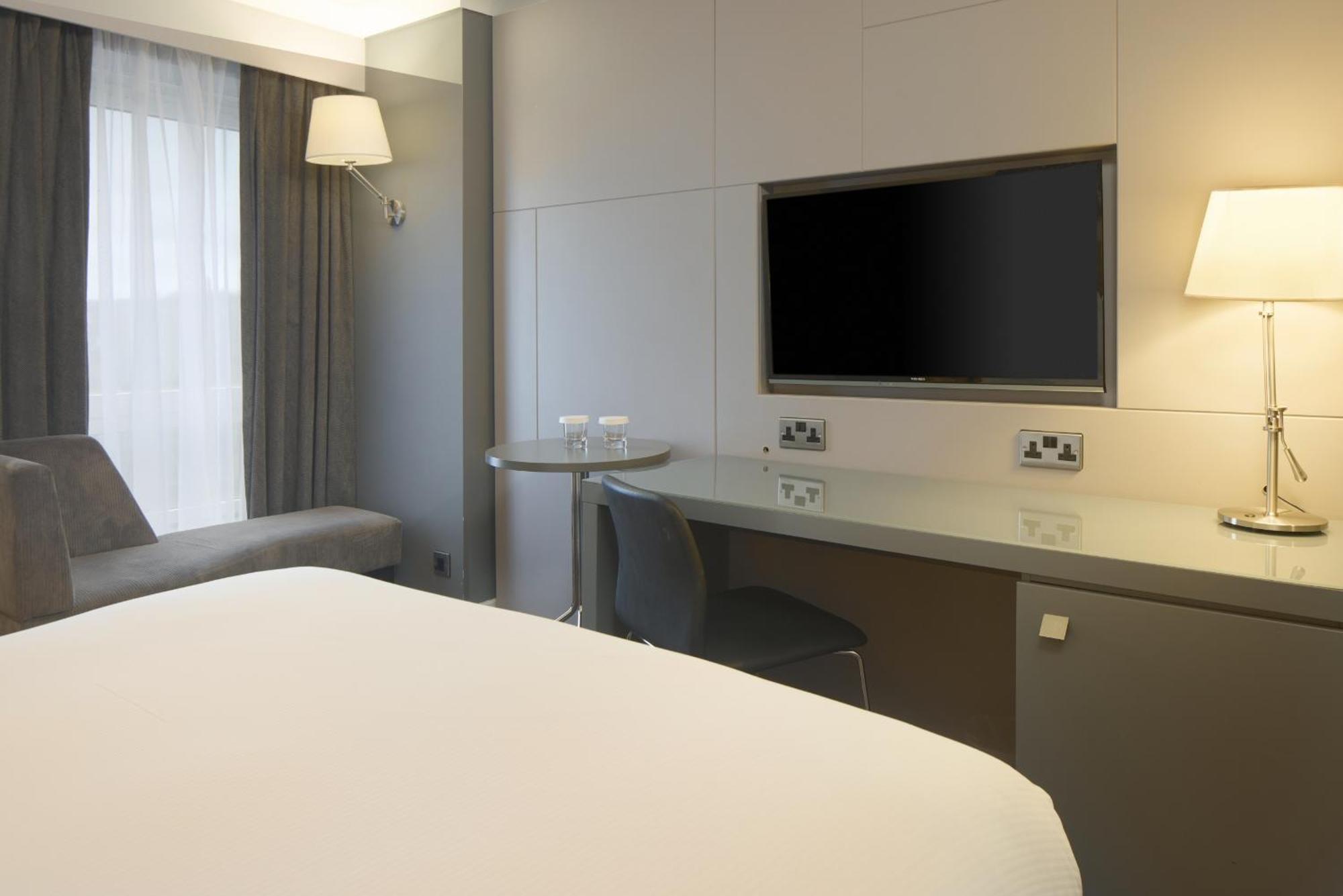 Doubletree By Hilton Bristol City Centre Εξωτερικό φωτογραφία