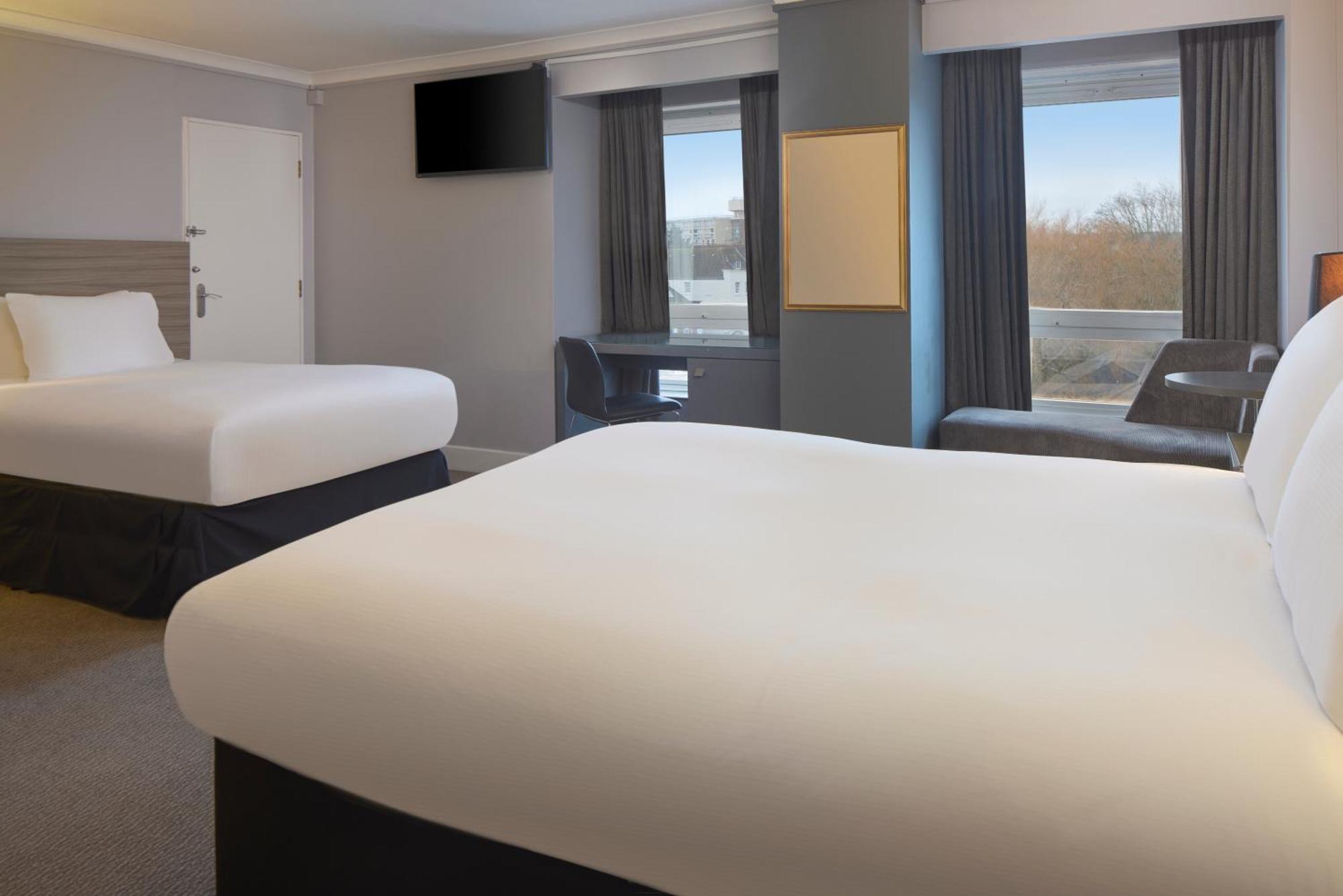Doubletree By Hilton Bristol City Centre Εξωτερικό φωτογραφία