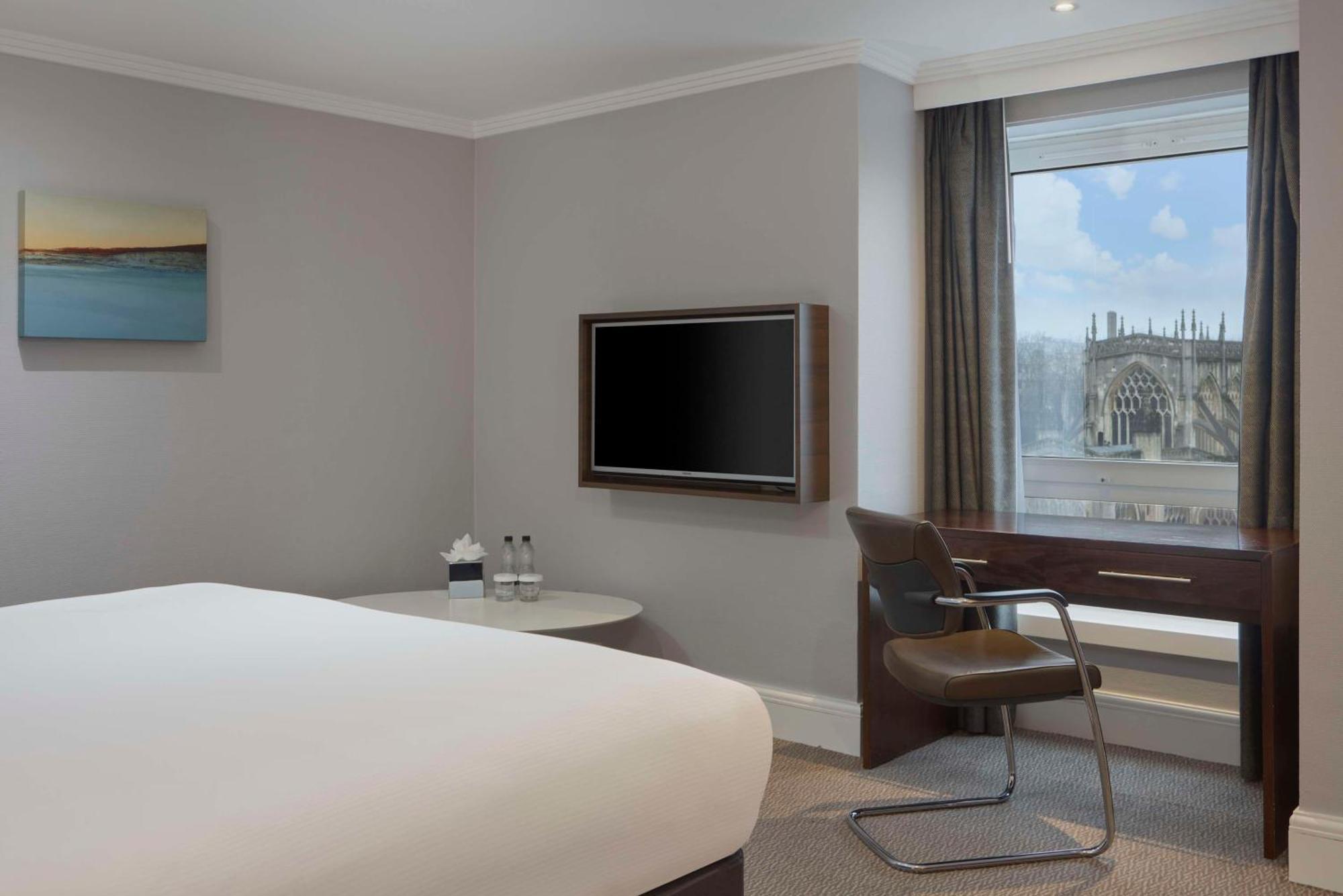 Doubletree By Hilton Bristol City Centre Εξωτερικό φωτογραφία