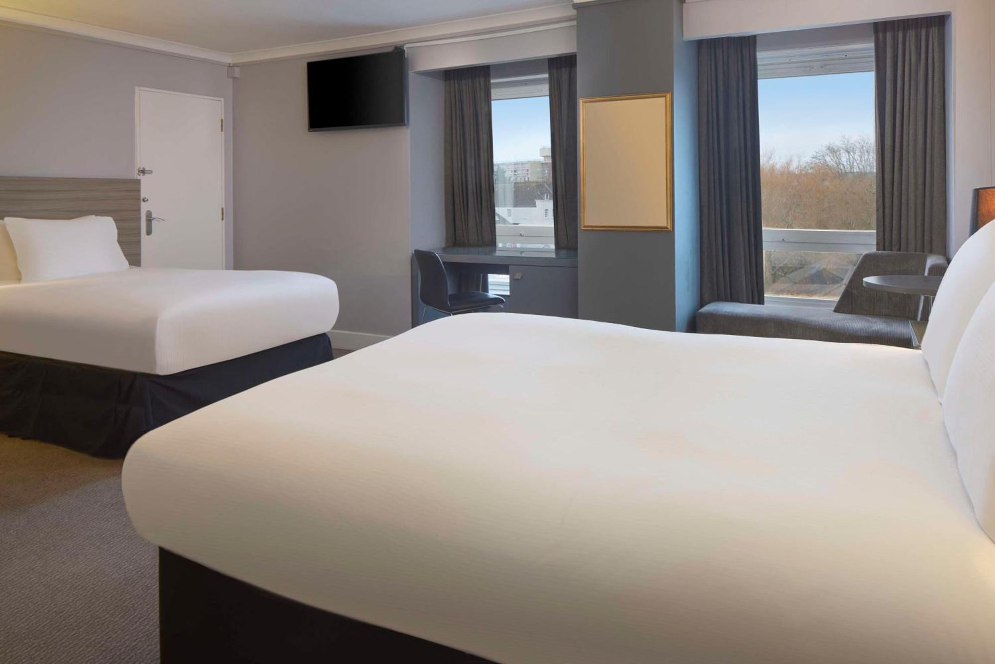 Doubletree By Hilton Bristol City Centre Εξωτερικό φωτογραφία